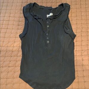 Sleeveless Black Top